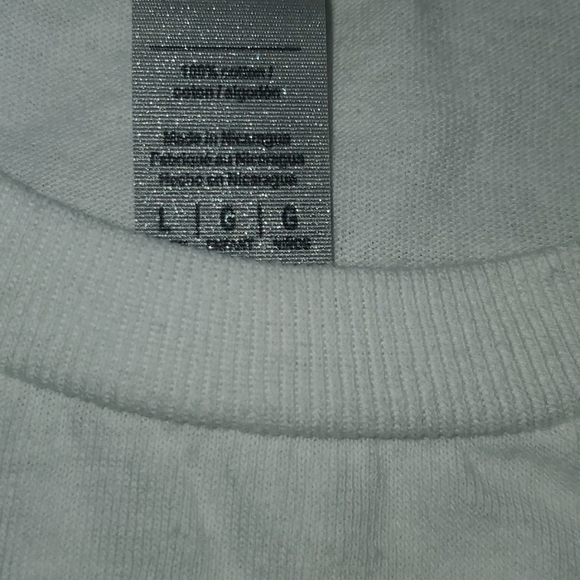 Hello Kitty Tee with matching Socks - Picture 3 of 7